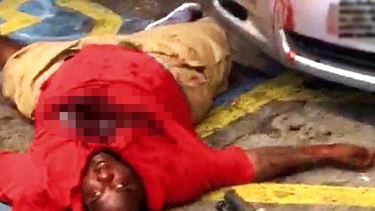 ABD'de Polisin Siyahi Genci Öldürdüğü Olayın Videoları Ortaya Çıktı