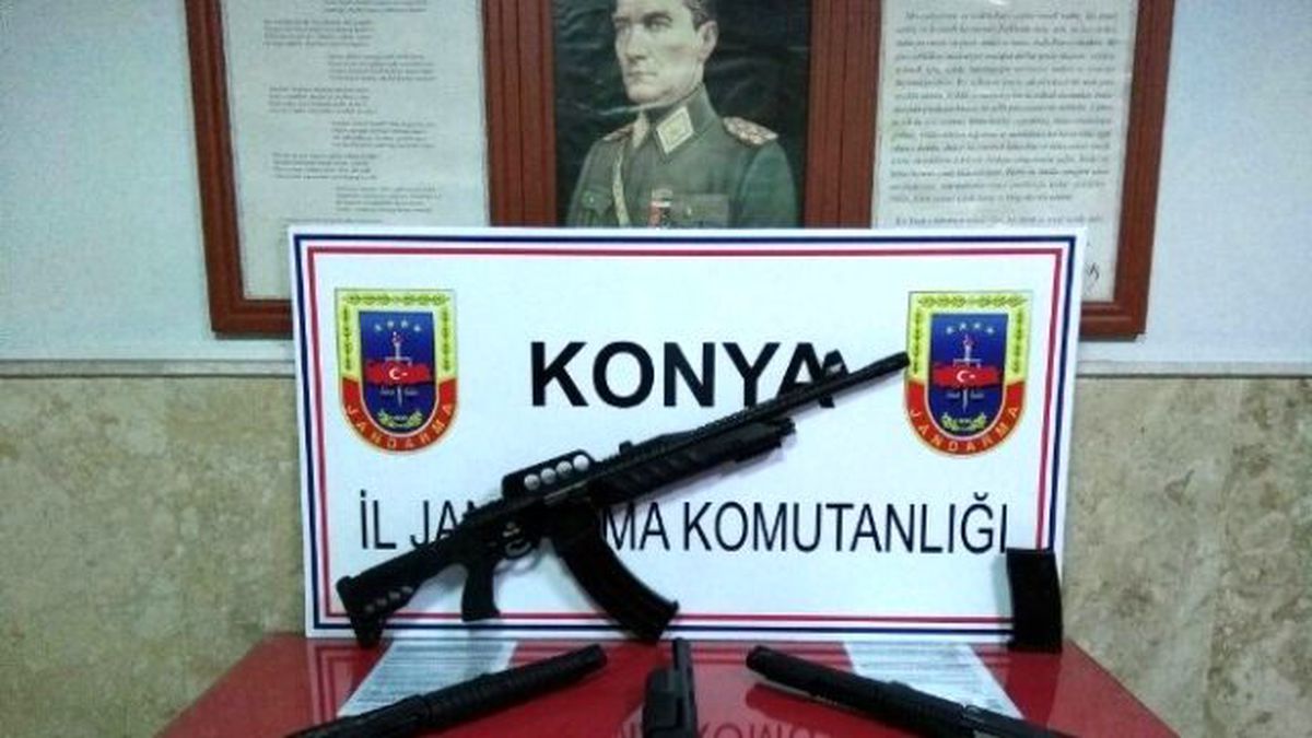 Beyşehir\'de Jandarmadan Kaçak Silaha Geçit Yok