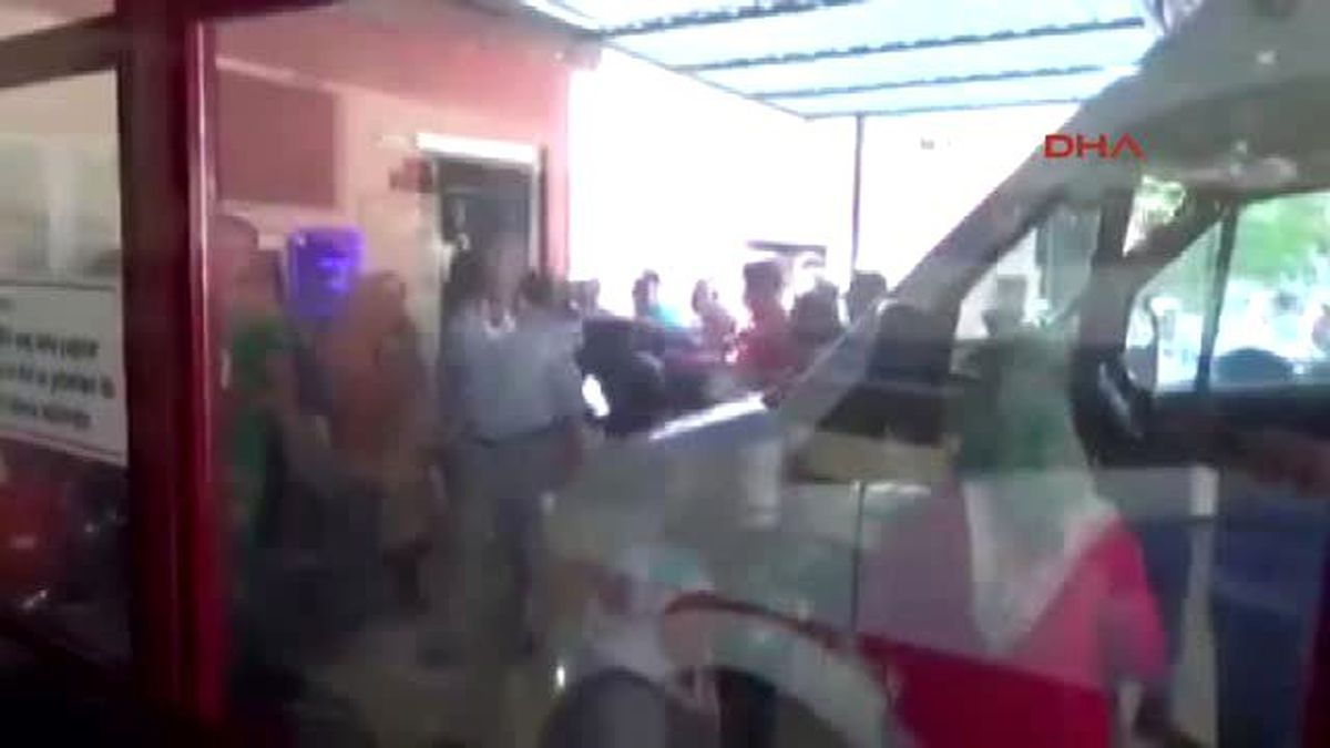 Birecik?te Ambulans Şoförü Dövüldü