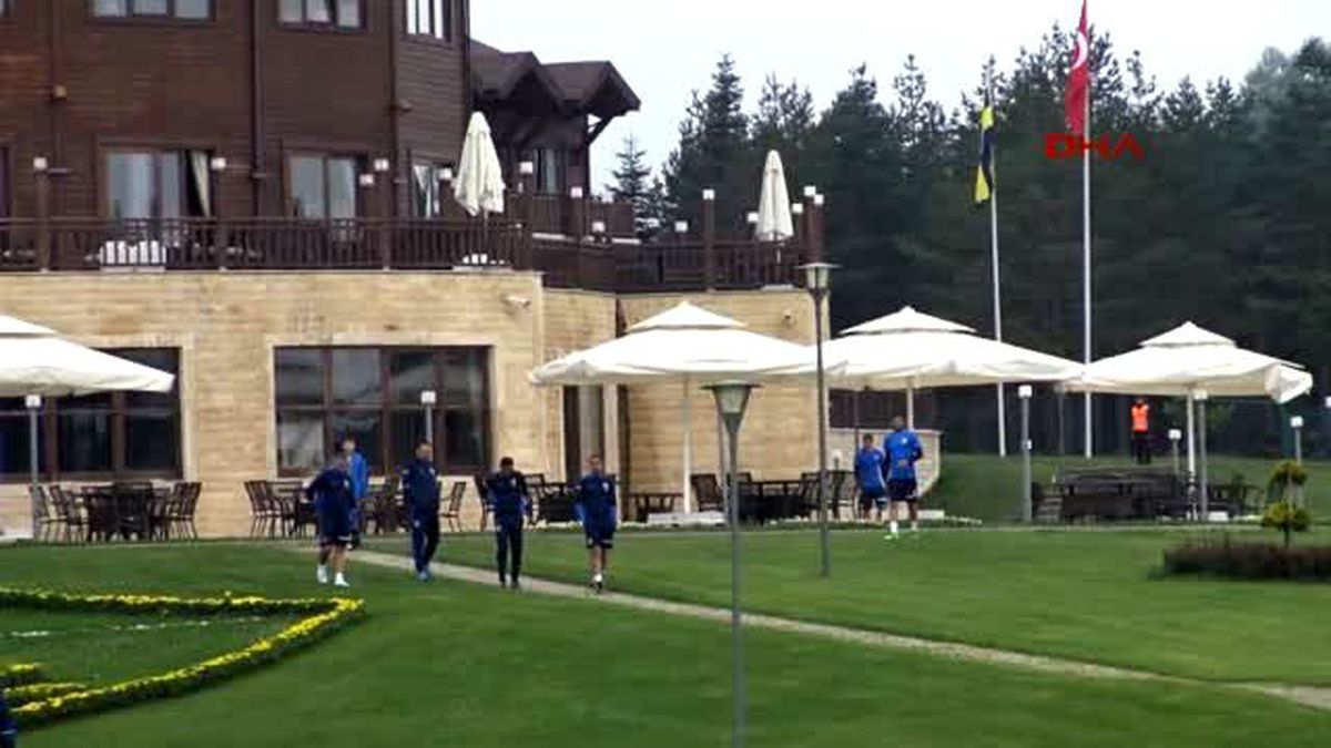 Fenerbahçe\'de Günün İlk İdmanı Yapıldı