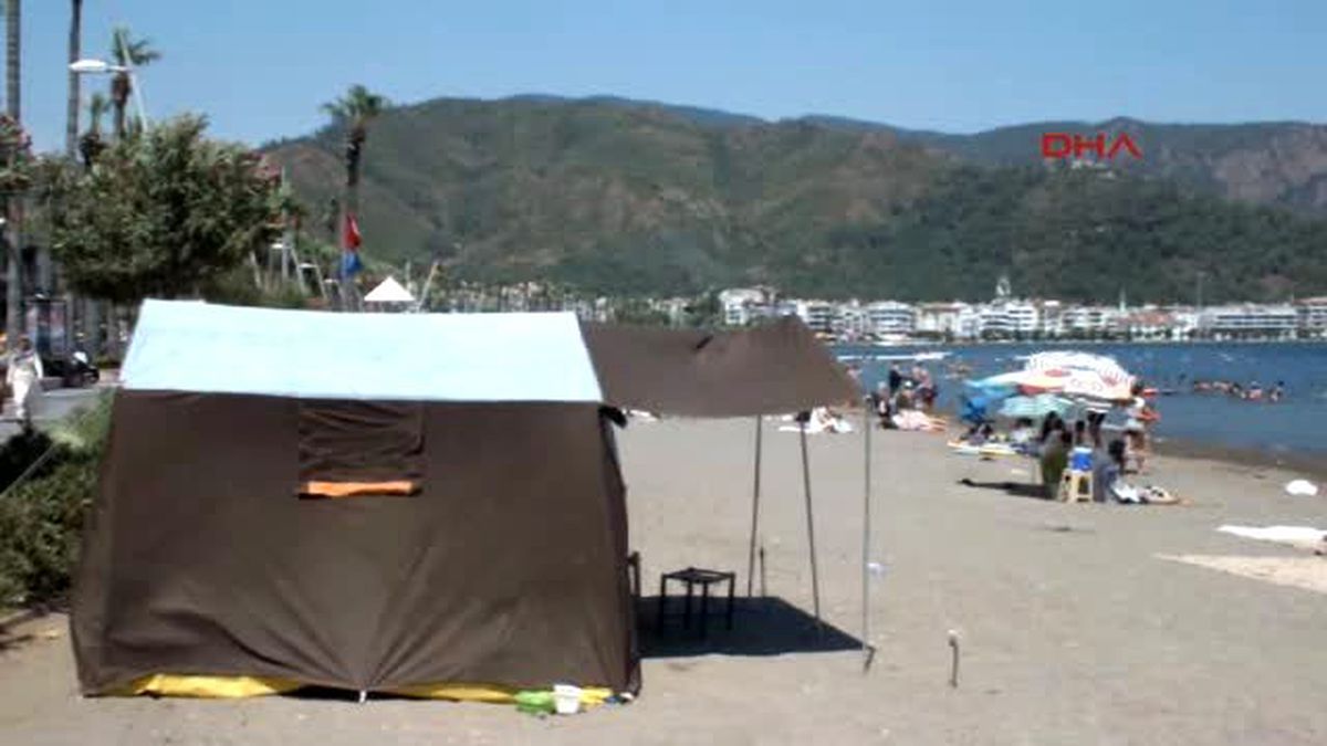 Marmaris Plajları Çadır Kent Oldu