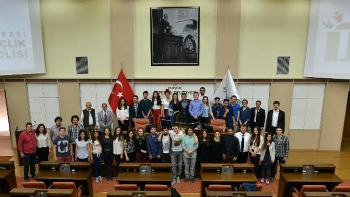 Tepebaşı Gençlik Merkezlerinin Gençleri, 5 Yıllık Çalışmalarını Yayınladı