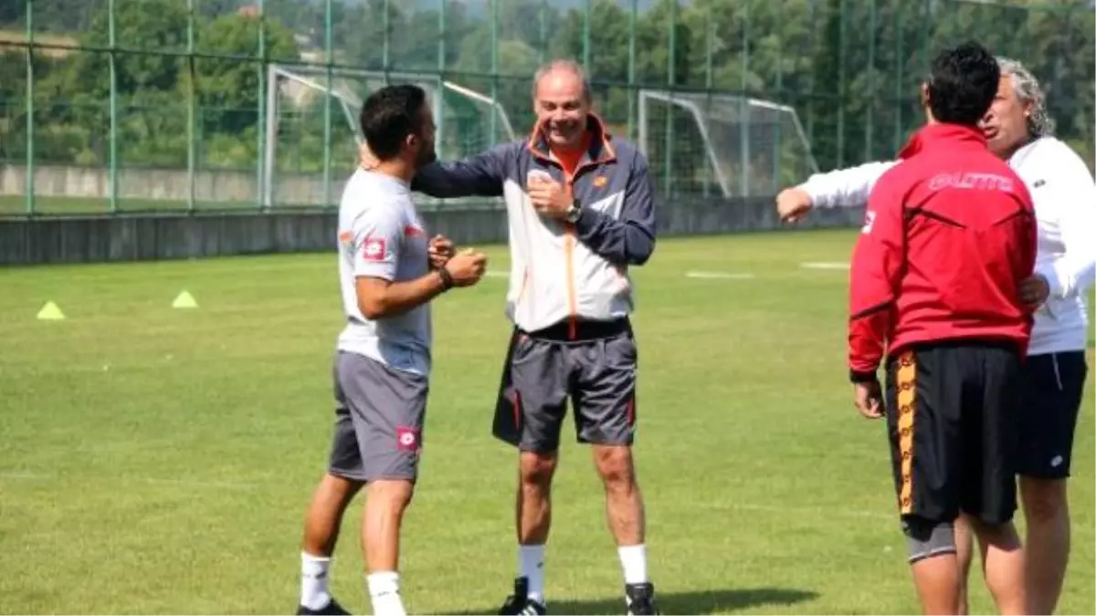 Adanaspor Bolu\'da Kampa Girdi