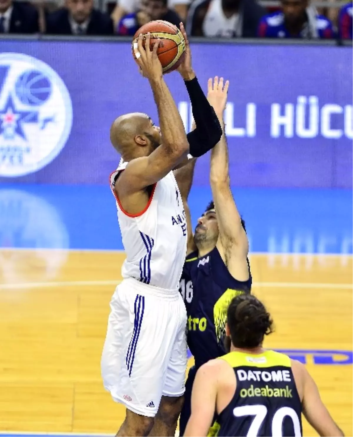 Alex Tyus, Galatasaray\'a Doğru