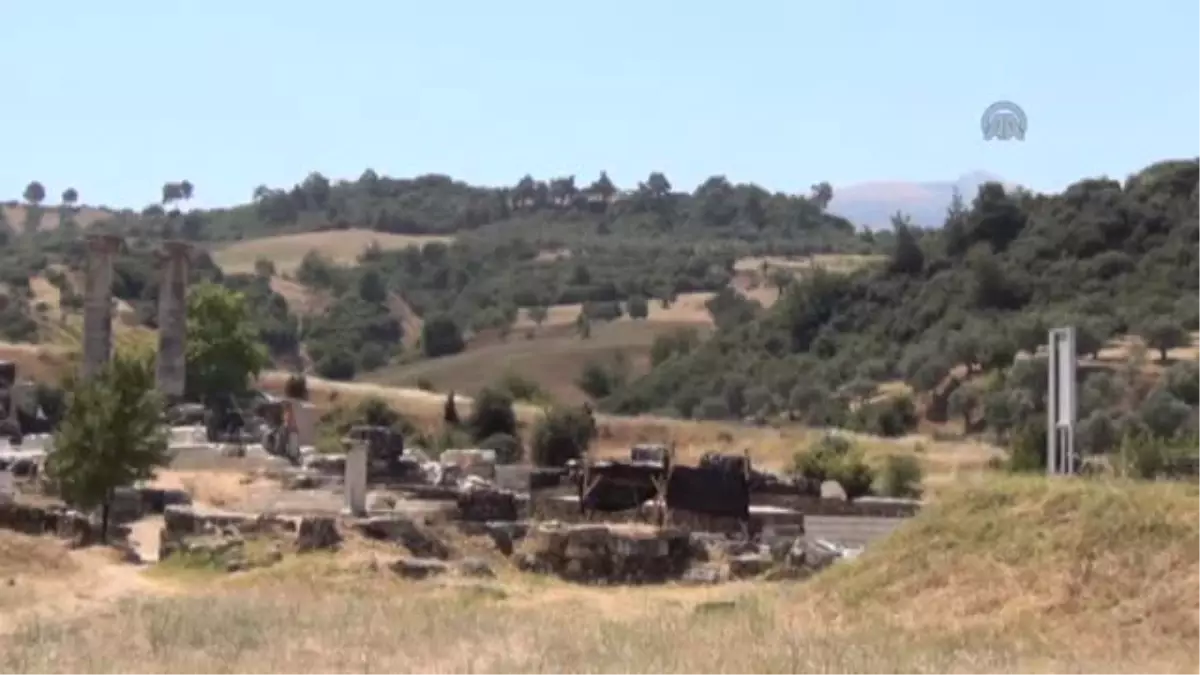 Arkeolojik Kazılar Kadınlara Gelir Kaynağı Oldu