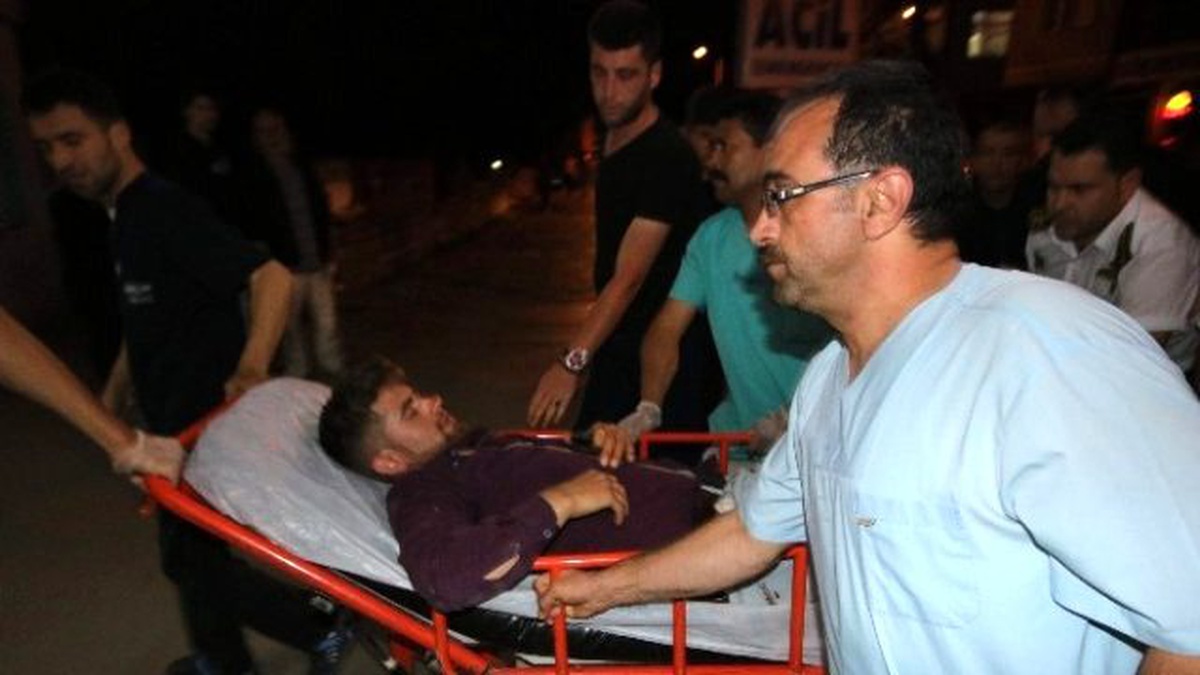 Av Tüfeğinden Ateşlenen Ses Fişeğiyle Yaralandı