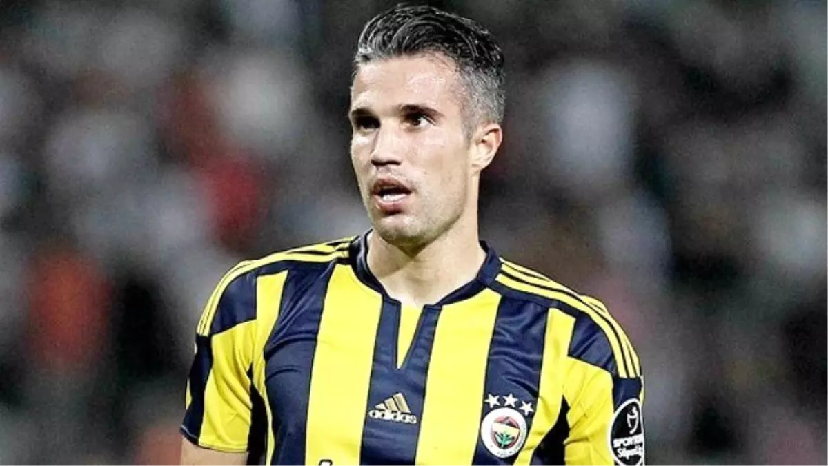 Fenerbahçe, PSG\'den Robin van Persie İçin 11 Milyon Euro İstedi