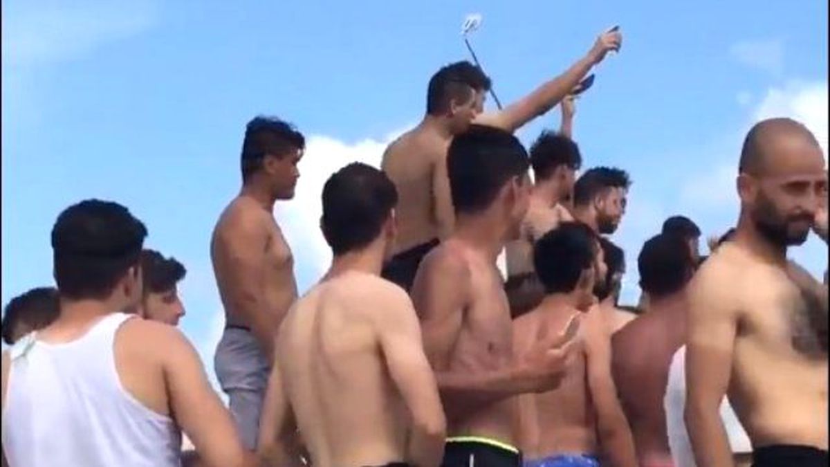 Florya Plajındaki Suriyeli Grup Tartışma Yarattı