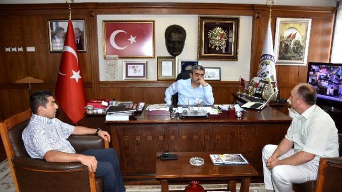 Kızılay Yetkililerinden Başkan Alıcık\'a Teşekkür Ziyareti