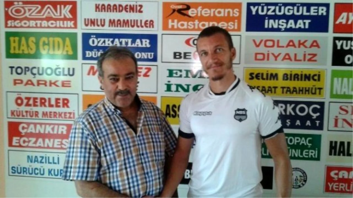 Nazilli Belediyespor\'a Yeni Stoper