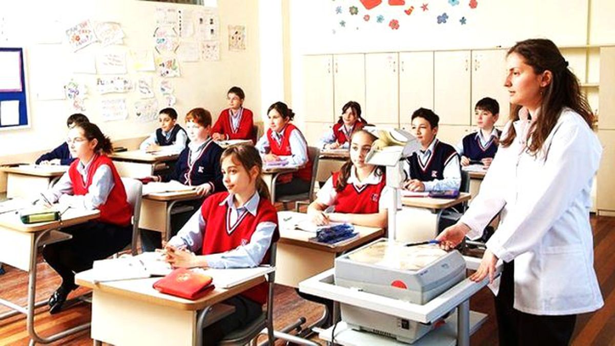 Öğrencilere Güzel Haber! Ders Saatleri Azalacak