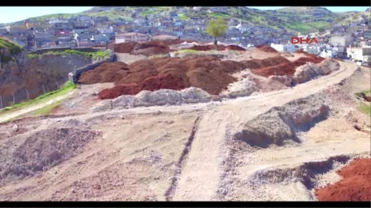 Şanlıurfa - Dünyanın En Büyük Nekropol Mezarlığı Şanlıurfa?da