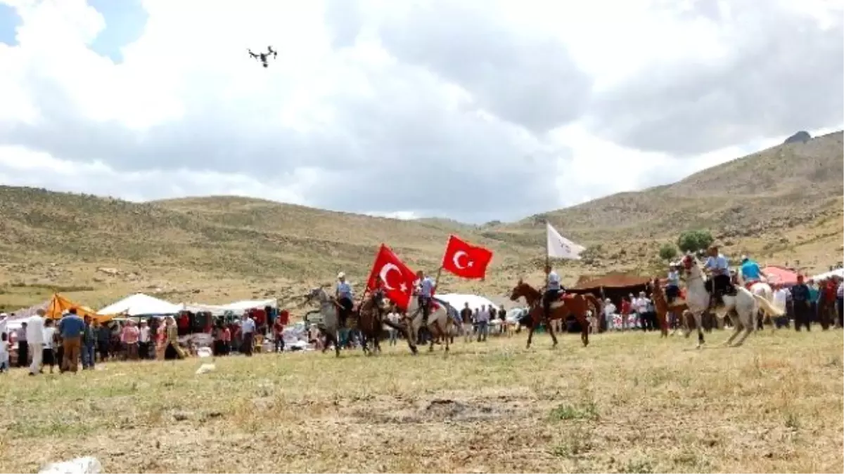 Sarıçiçek\'te 4. Yayla Festivali Coşkulu Geçti
