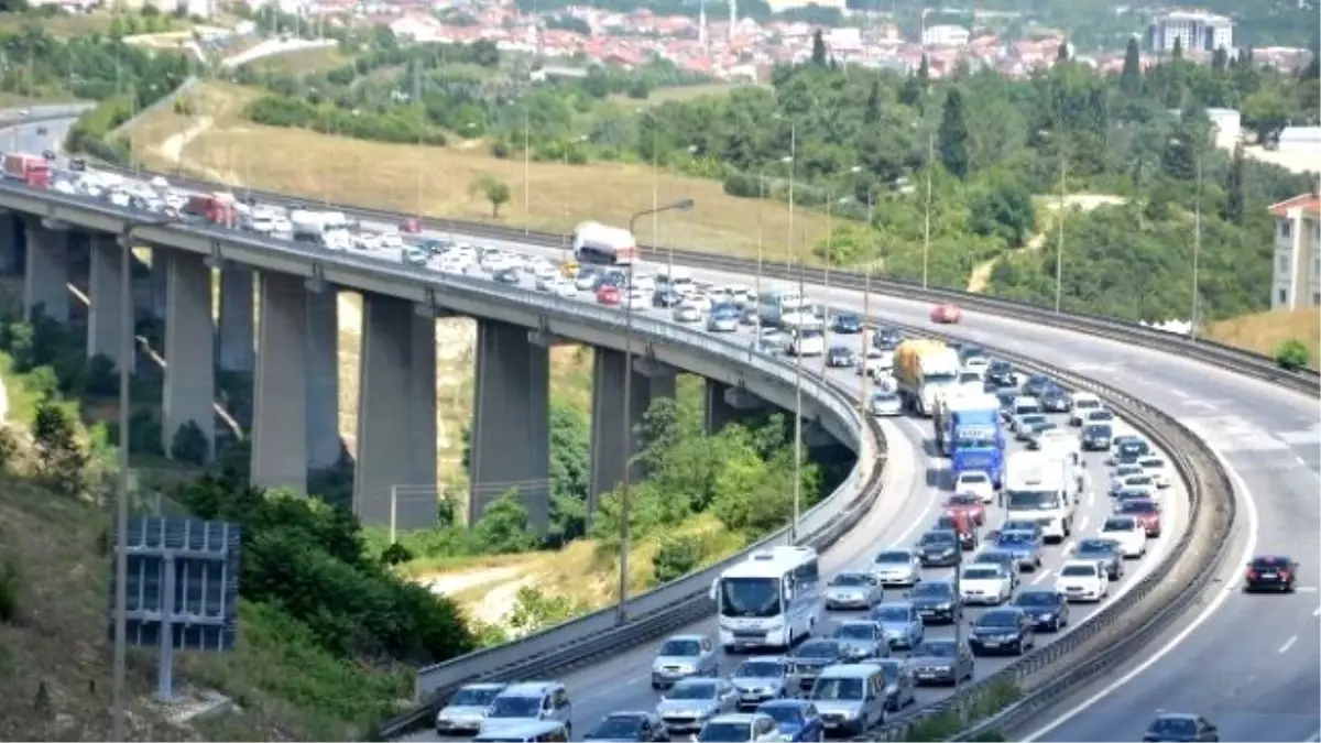 Dönüş Trafiği Erken Başladı