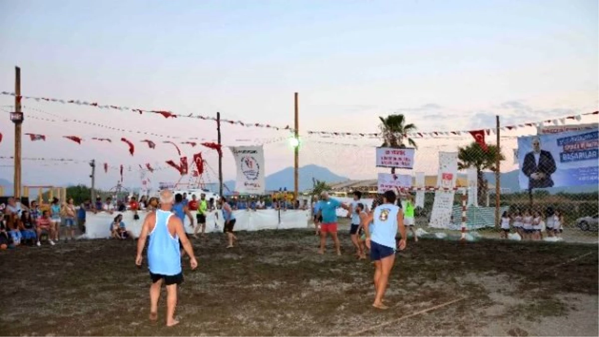 Üniversiteler Yaşar Sevim Plaj Hentbol Turnuvası Köyceğiz\'de Başladı