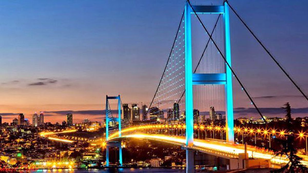 2 Bin Kişilik Dev Zirve İstanbul'da