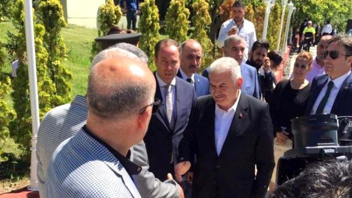 Başbakan Binali Yıldırım, Ak Partili Dişli\'nin Evine Konuk Oldu