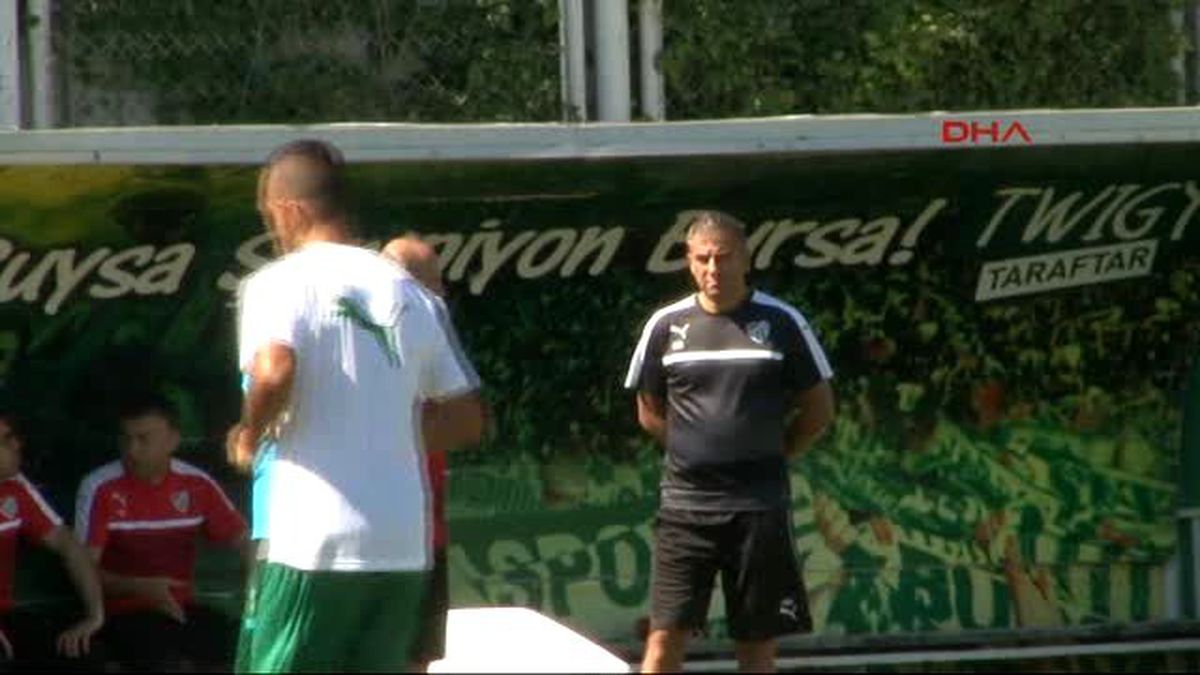 Bursaspor Teknik Direktörü Hamzaoğlu Gitmek İsteyeni Tutmayız