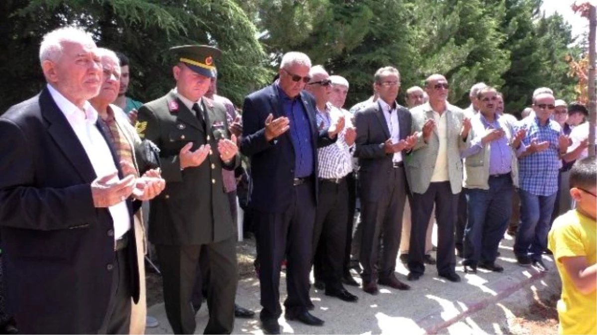 Hüyük\'te İmrenler Şehit ve Gaziler Anıtı Açıldı