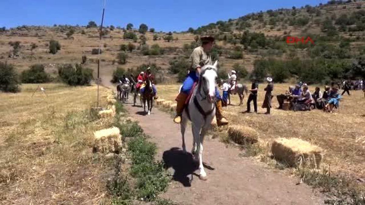 Kayseri- Atlı Okçuların Muhteşem Gösterisi