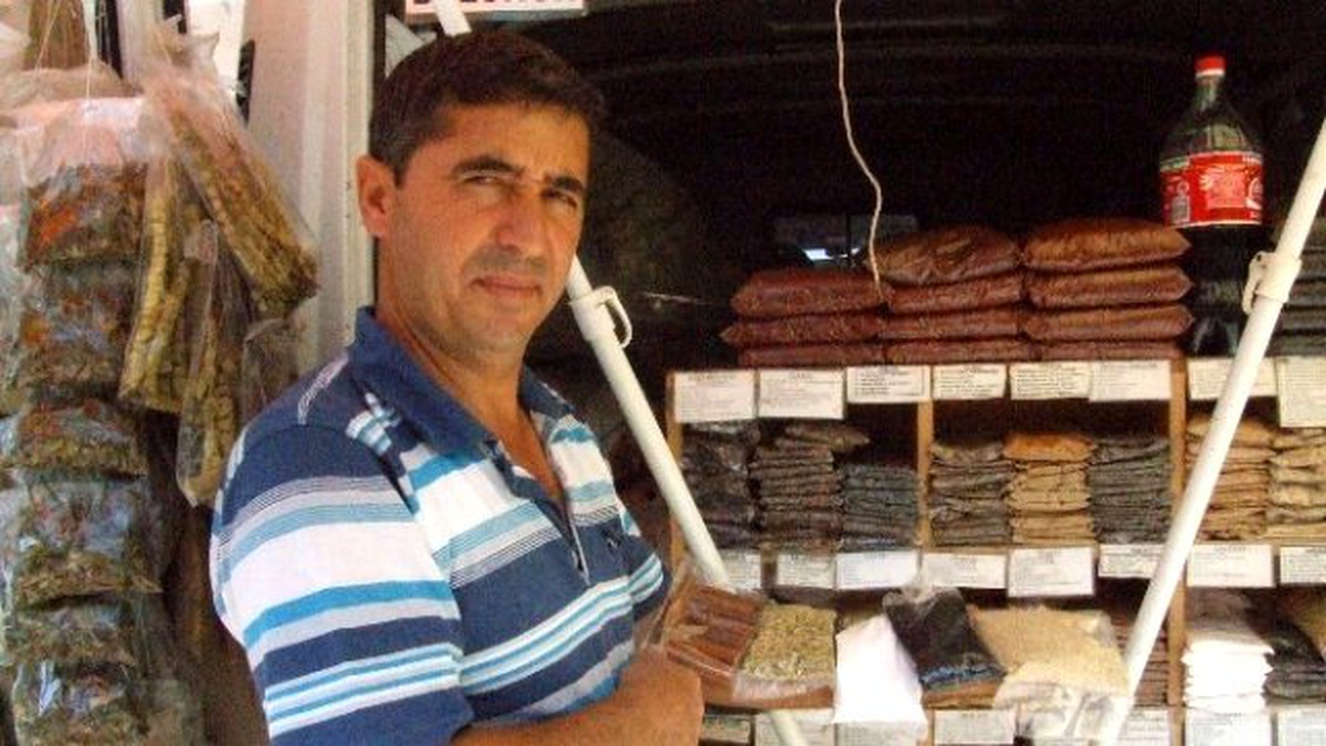 Tansiyon Hastaları Şifayı Aktarlarda Arıyor