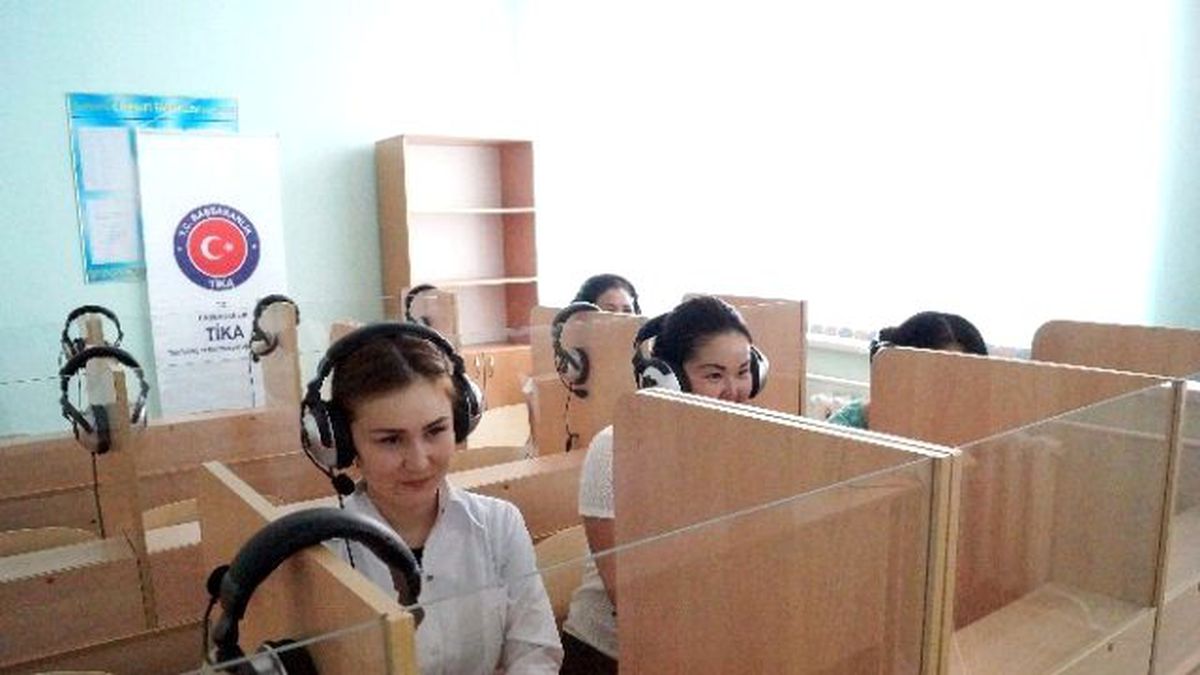 Tika\'dan Kazakistan\'a Eğitim Desteği