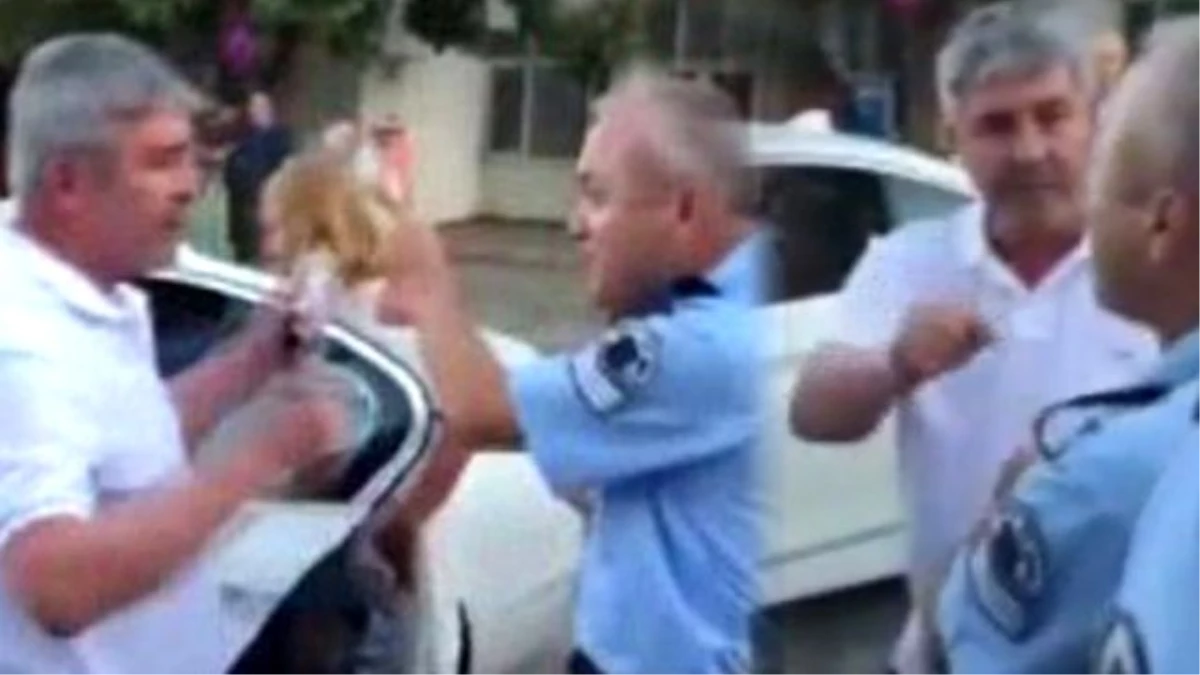 CHP\'li Havutça, Bozcaada\'da Polislerle Tartıştı