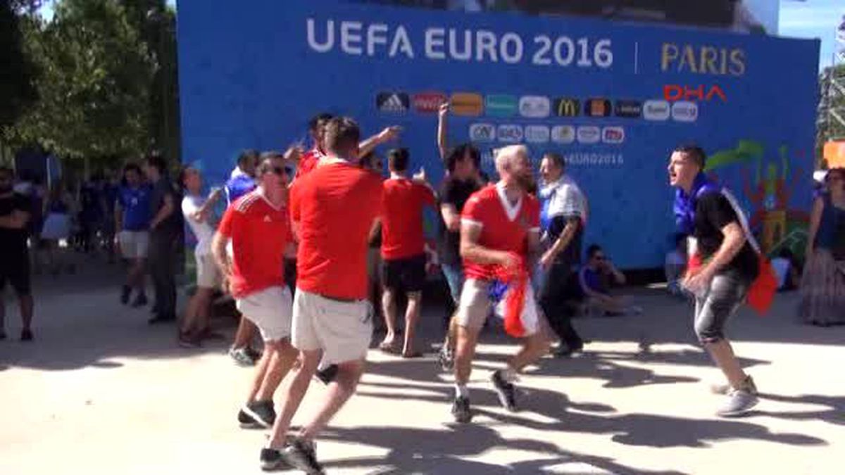 Euro 2016 Finali Öncesi Taraftarlar Fan Zone\'a Sığmadı