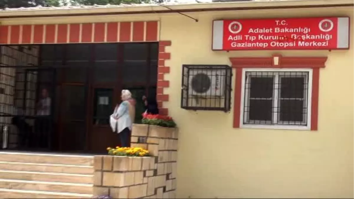Gaziantep Serinlemek İçin Fırat Nehrine Giren Genç Öldü