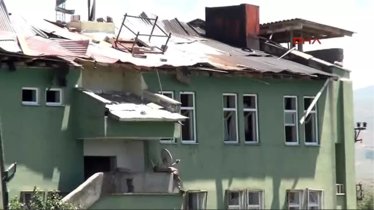 Van "Erciş\'teki Jandarma Karakoluna Bombalı Saldırı 1 Asker ve 1 Korucu Şehit, 10 Asker ve 5 Korucu...