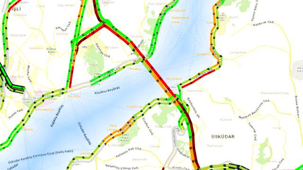 Boğaziçi Köprüsü'nde İntihar Girişimi!