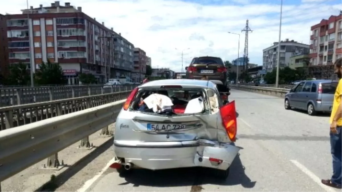 Çarşamba\'da Trafik Kazası: 4 Yaralı