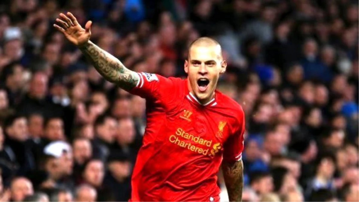 Fenerbahçe, Martin Skrtel\'in İstanbul\'a Geleceğini Duyurdu