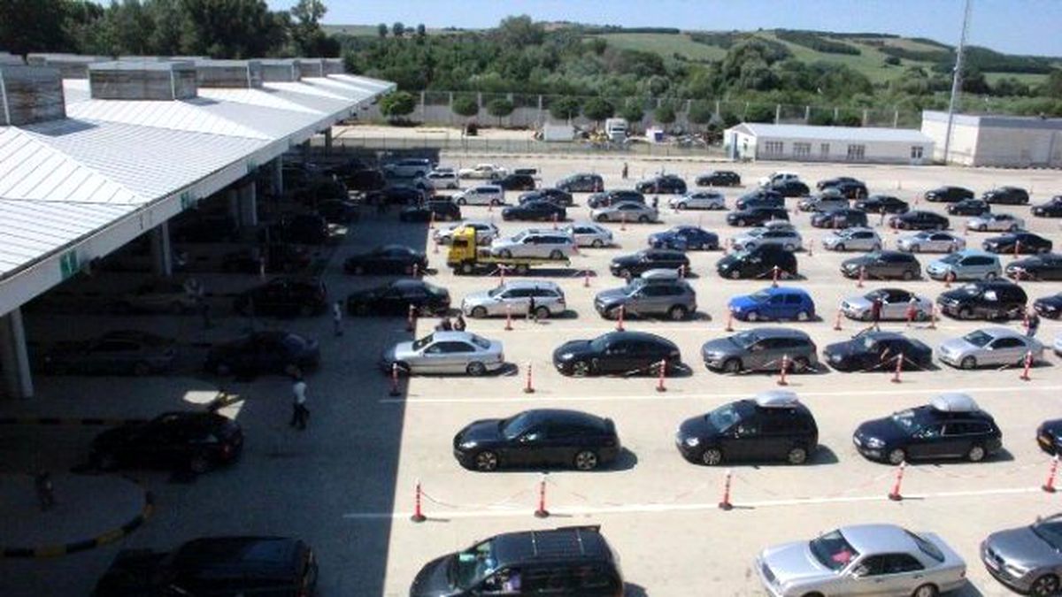 Kapıkule\'de Tüm Zamanların Rekoru Kırıldı
