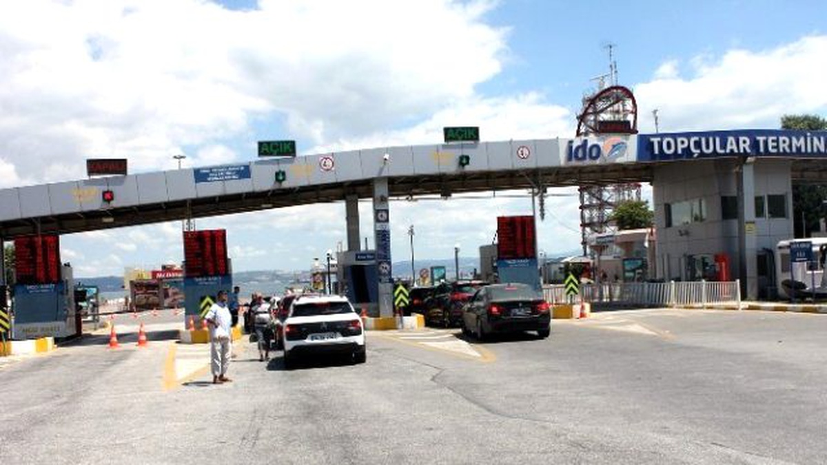 Köprüden Geçişler Paralı Olunca Vatandaşlar Topçular\'ı Tercih Etmeye Başladı