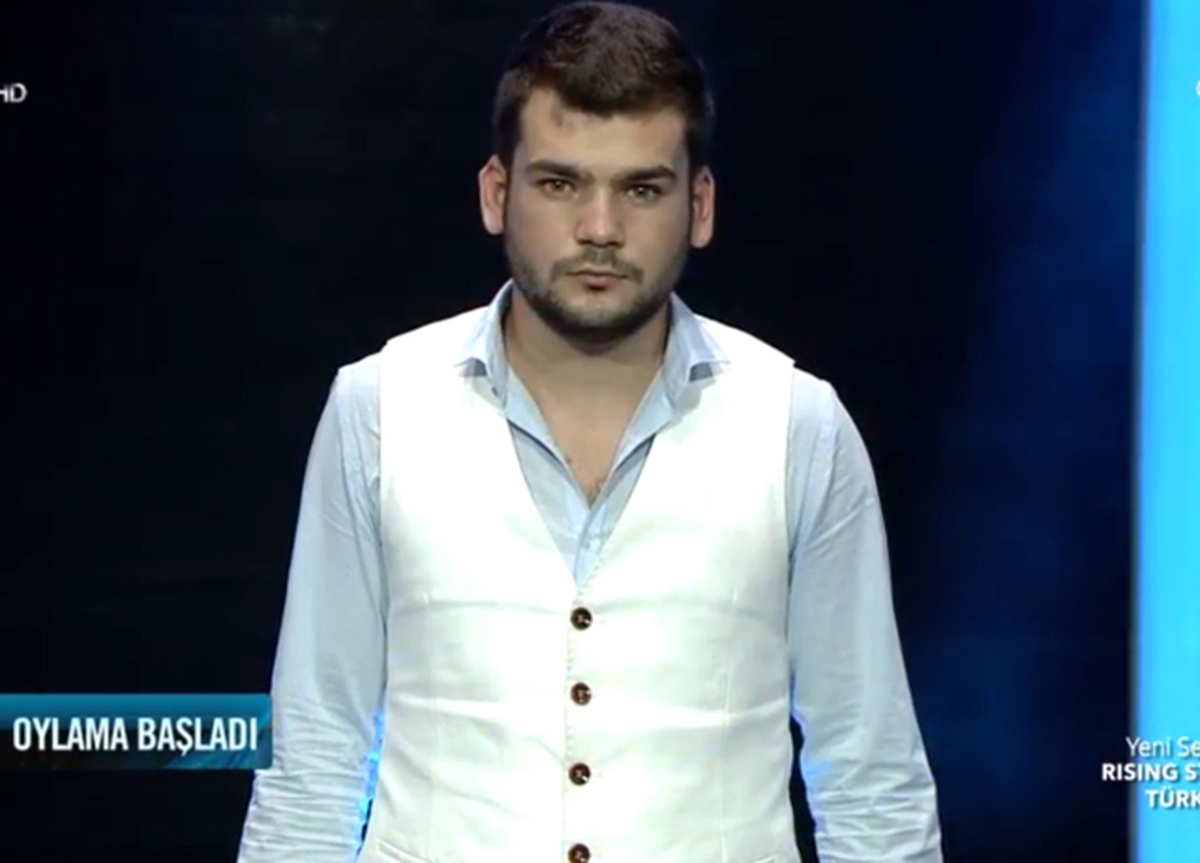 Ozancan Demir \'Sıkı Tut\'