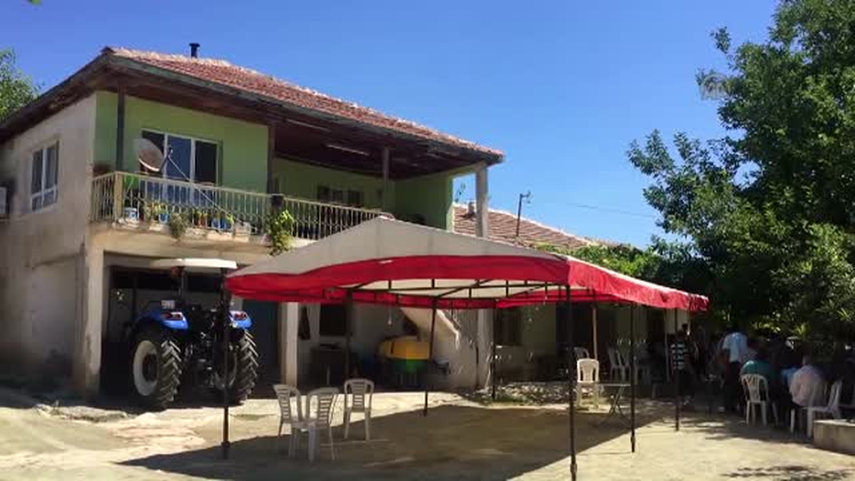 Şanlıurfa'da Şehit Olan Polis Memuru Mehmet Ünaldı'nın Babaevinde Yas