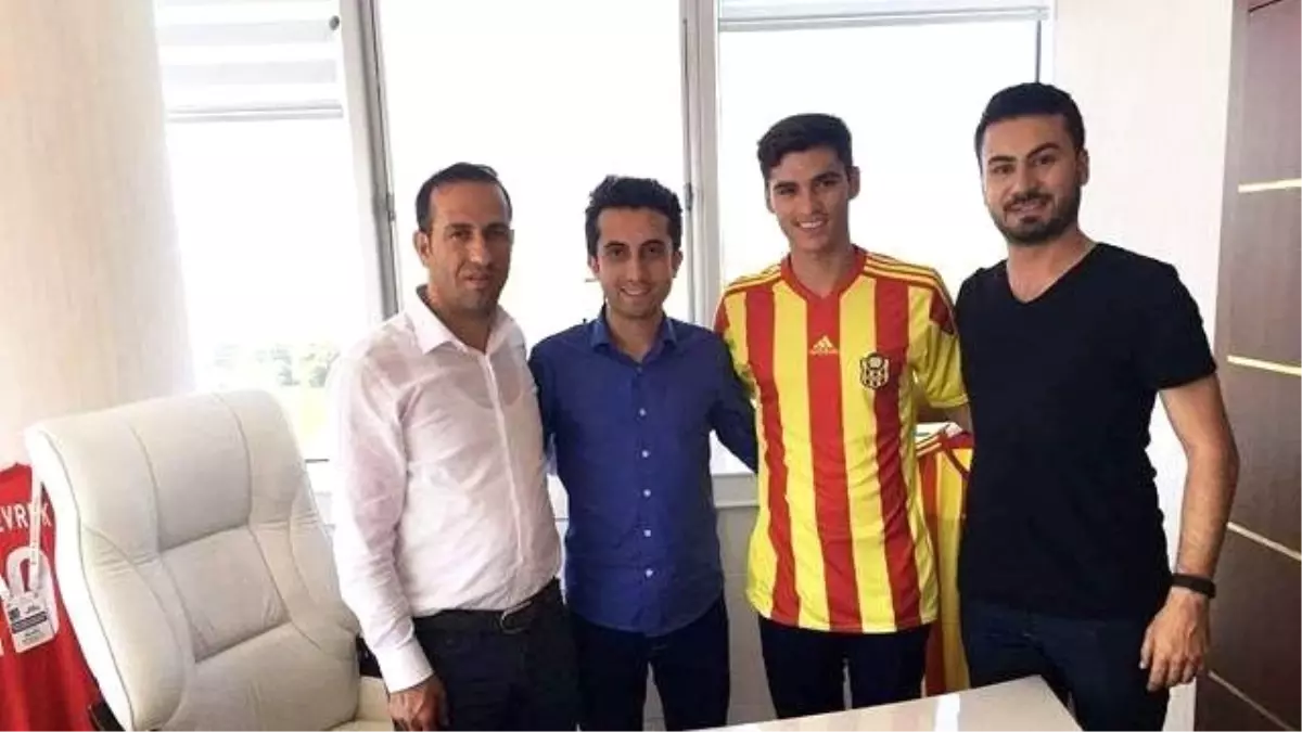 Yeni Malatyaspor, Karabükspor'dan Murat Akça'yı Renklerine Bağladı