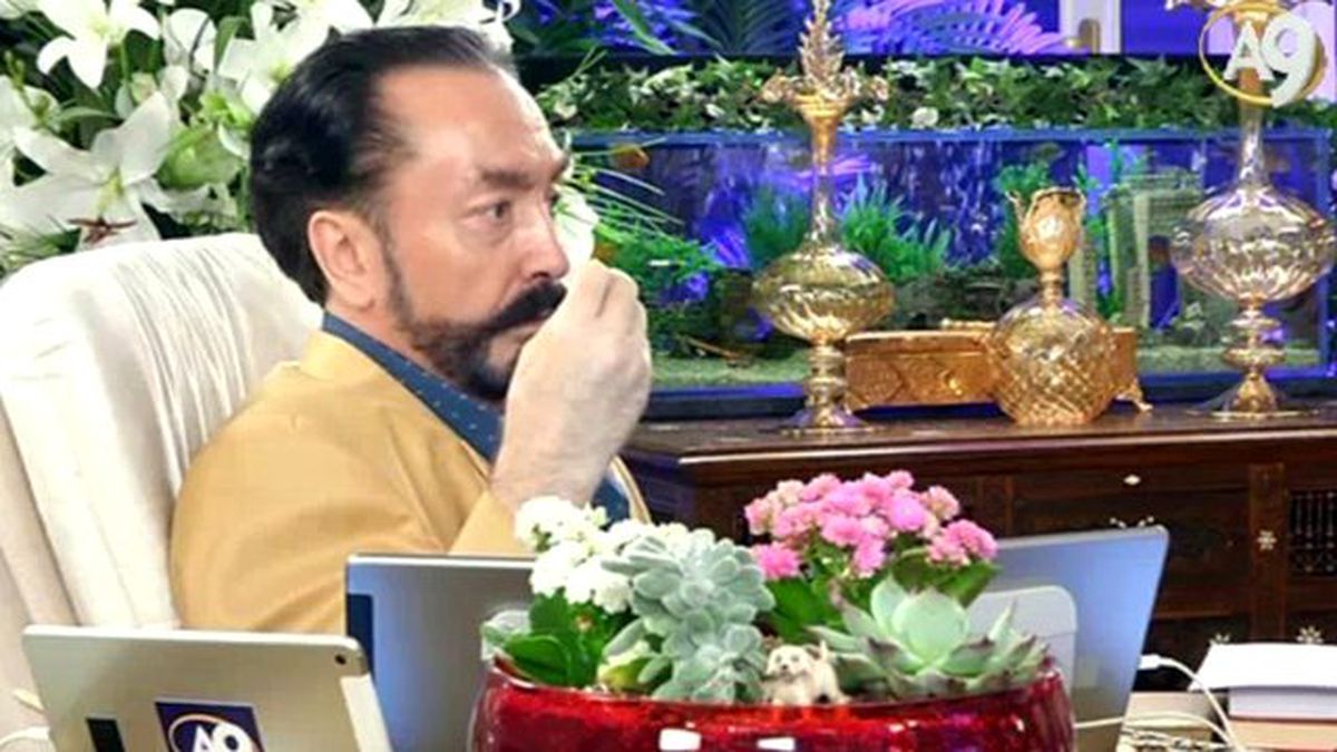 Adnan Oktar: Suriyelilere Vatandaşlığı Ben Teklif Ettim