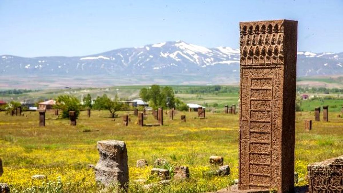 Ahlat\'ın Unesco Kararlılığı