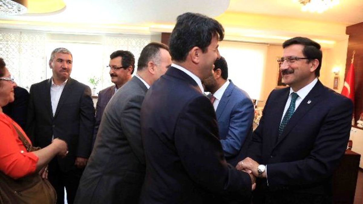 Başkan Ak, Keçiörenliler ile Bayramlaştı
