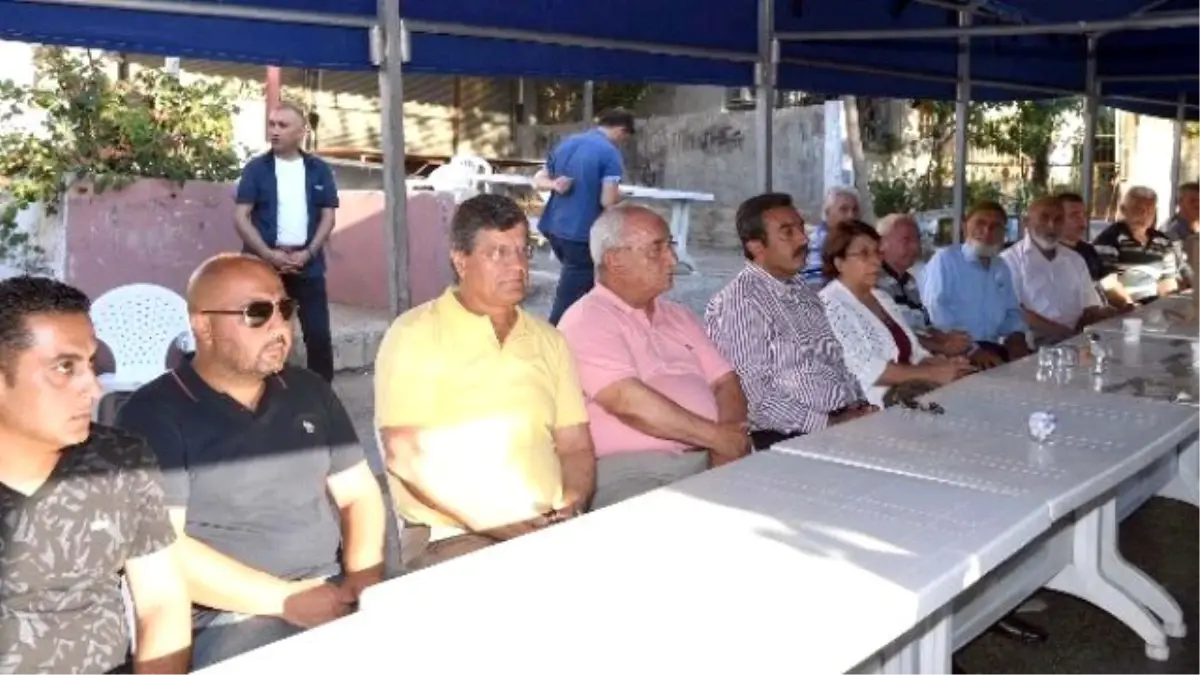 Başkan Çetin Meclis Üyeleriyle Şehit Taziyesinde