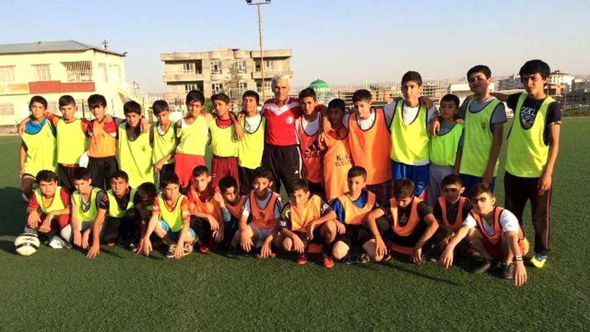Batmanlı Çocuklar, Yaz Boyunca Futbol Öğrenecek