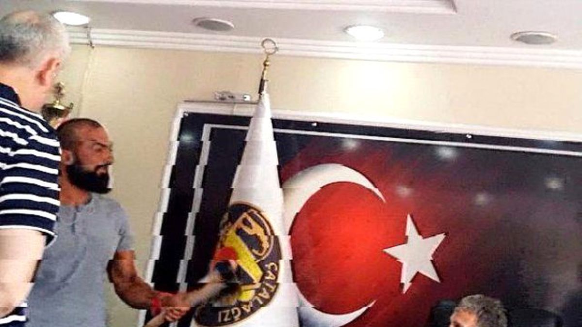 Belediye Başkanına Baltalı Tehditte İkinci Gözaltı