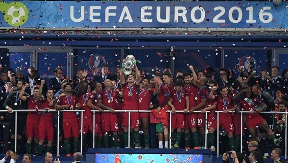 Beşiktaş\'tan Portekiz ve Quaresma\'ya Kutlama!
