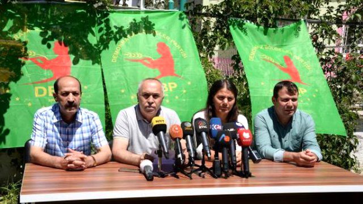 Dbp\'li Fırat: Sokağa Çıkma Yasağında Yardımlar Engelleniyor