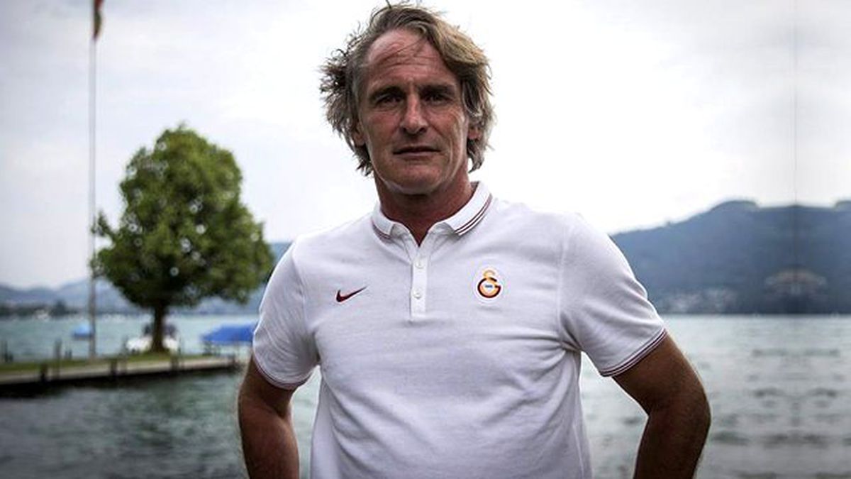 Galatasaray'da Riekerink, Futbolcuları Sabah 07.00'de Koşuya Kaldırdı
