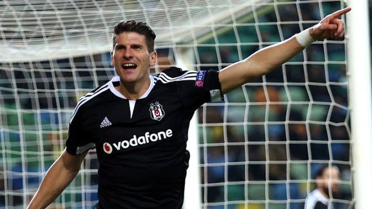 Mario Gomez, Beşiktaş'ta Kalmaya Karar Verdi