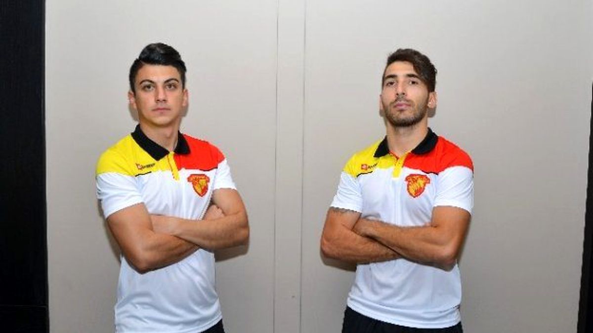 Göztepe\'de 2 İmza