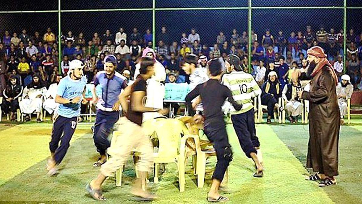 IŞİD Cihat Olimpiyatları Düzenledi; Sandalye Kapmaca, Halat Çekme!